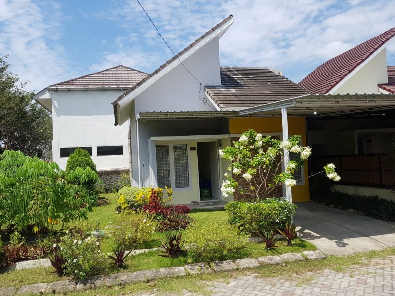 Rumah Tinggal Lombok Barat LB97.5/ LT135